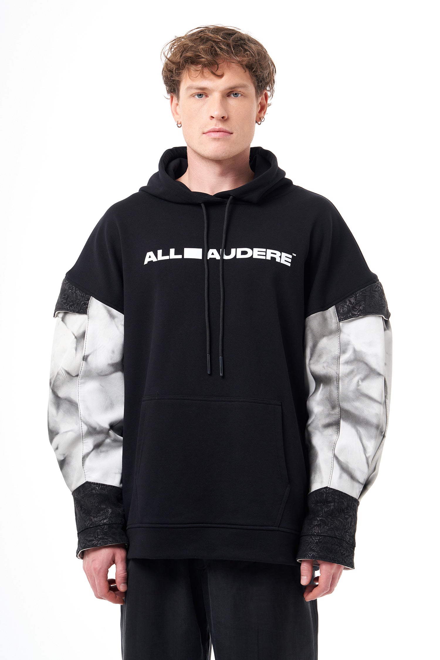 Audere hoodie 2025